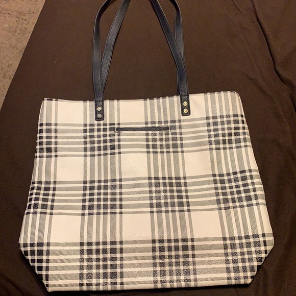 Thirty-One Around Town Tote - Picture 3 of 7